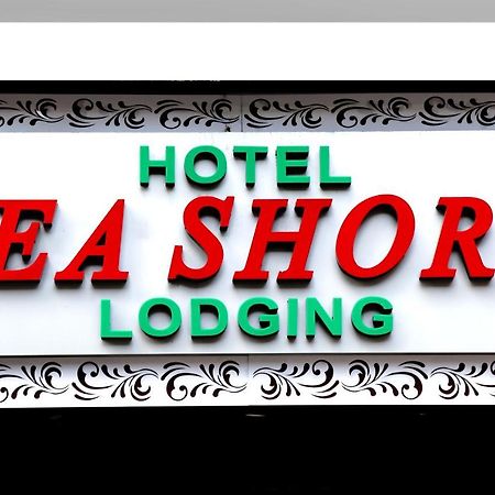 Hotel Sea Shore Navi Mumbai Bagian luar foto