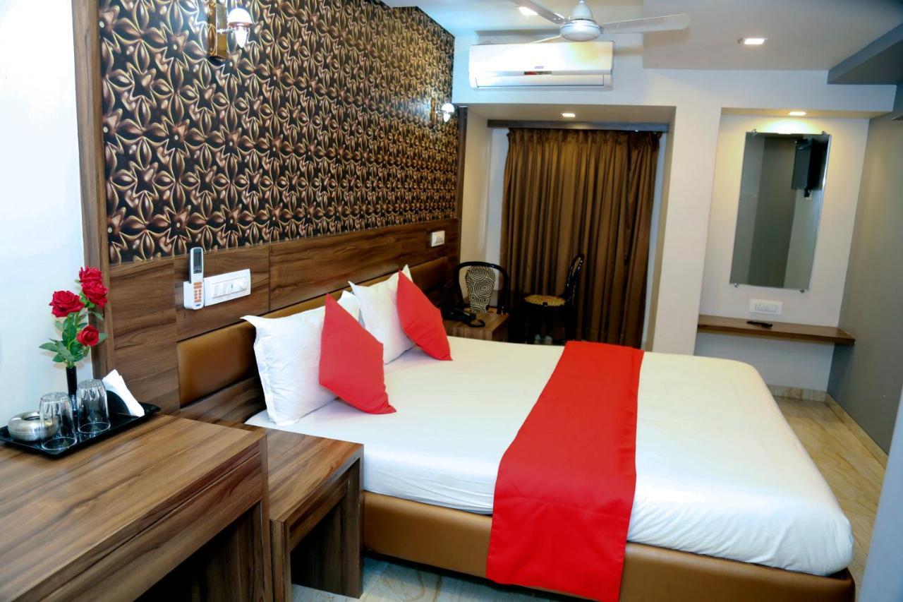 Hotel Sea Shore Navi Mumbai Bagian luar foto